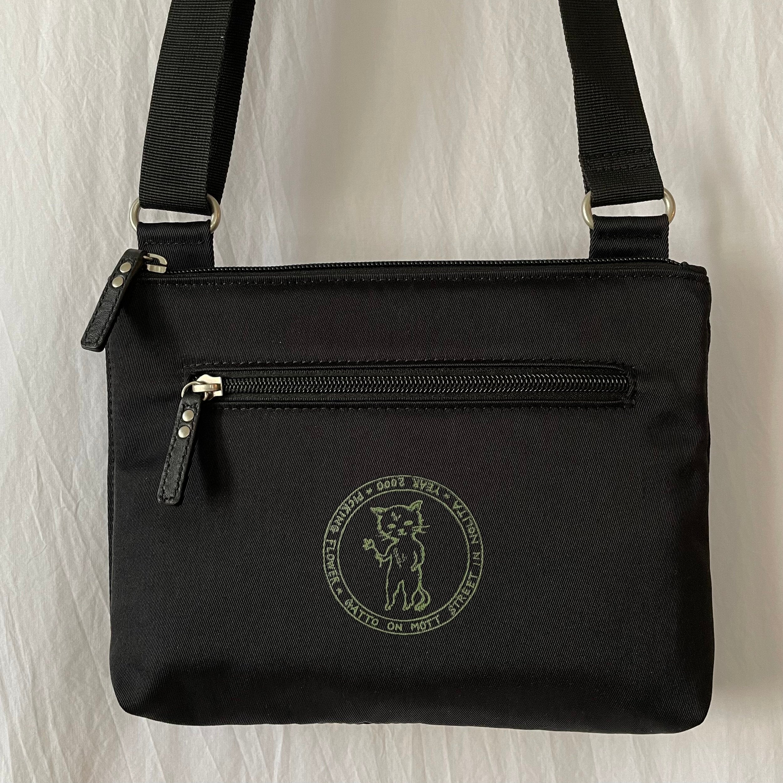 Gigi - Black